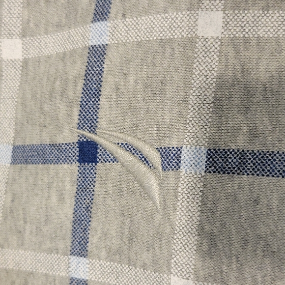 Nautica 3/4in zip sweater - Picture 3 of 5